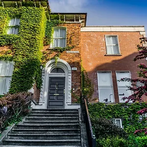 Butlers Townhouse Pensión